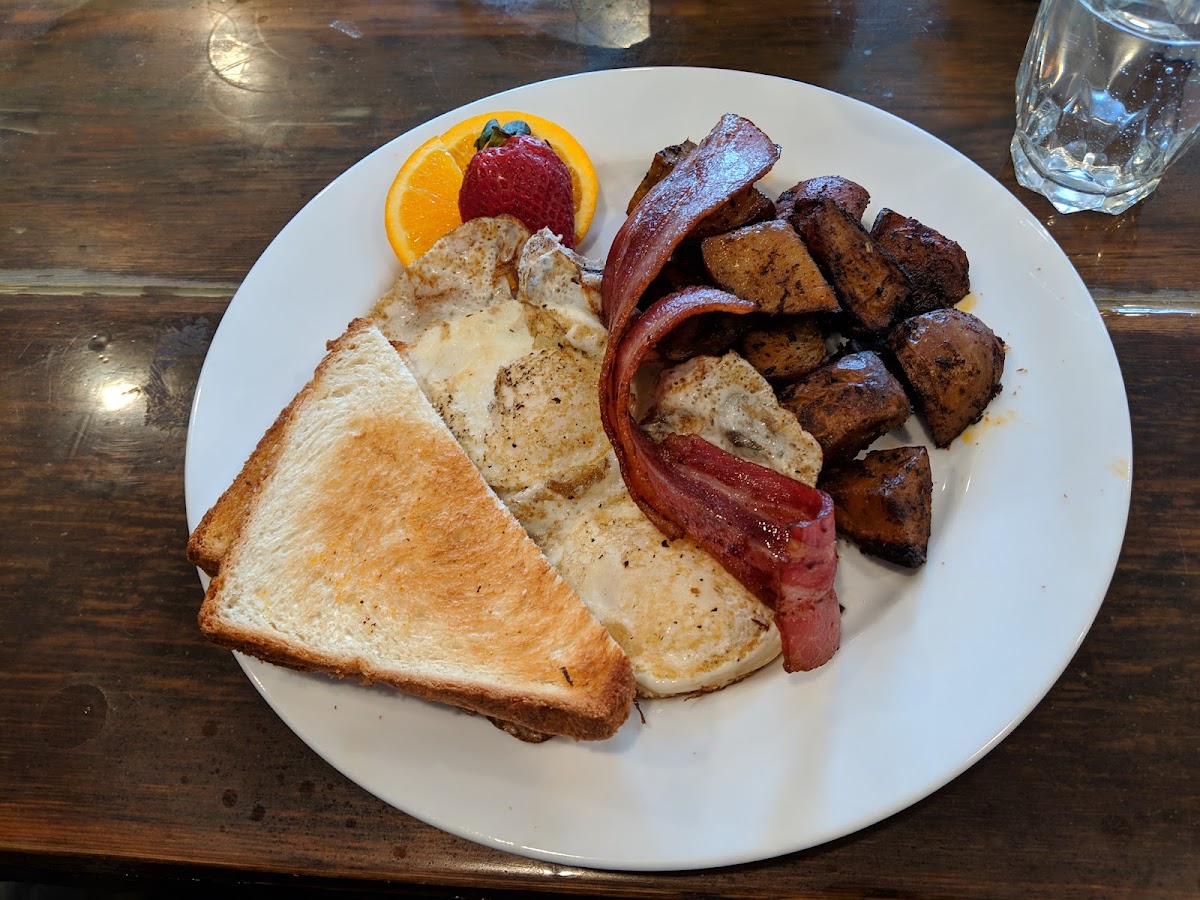 Rooster Kitchen & Bar